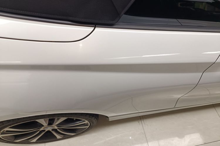 宝马2系(进口) 2019款 225i 敞篷轿跑车 运动设计套装中控内饰45