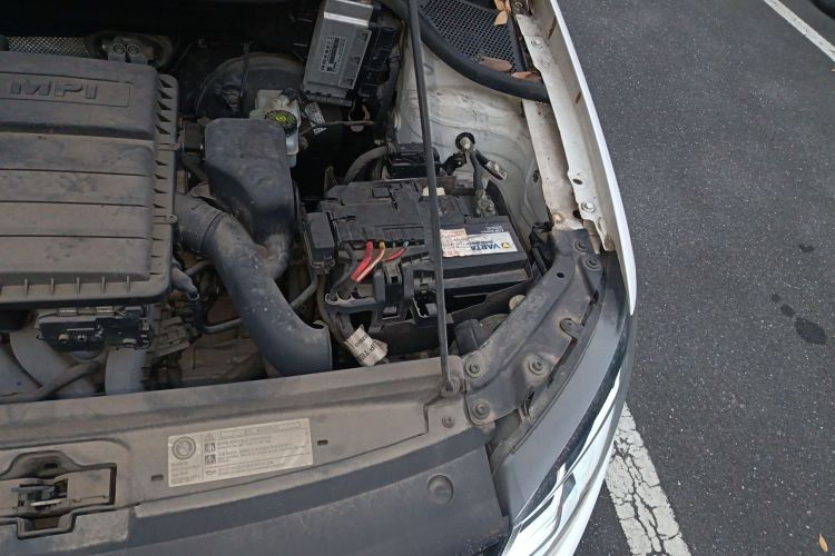 大众 Polo 2016款 1.6L 自动舒适型局部细节9007