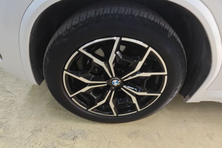 宝马X3 2022款 xDrive25i M运动套装车身外观6007