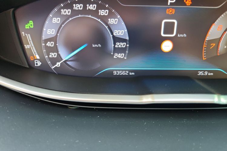 标致4008 2017款 350THP 豪华版中控内饰15