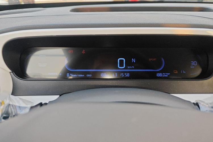 吉利银河 熊猫 2025款 210km 元气熊中控内饰14