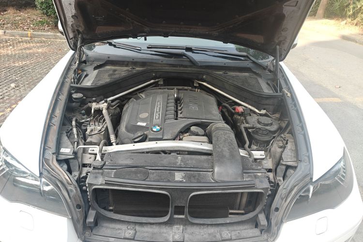 宝马X6 2014款 xDrive35i 运动型局部细节24