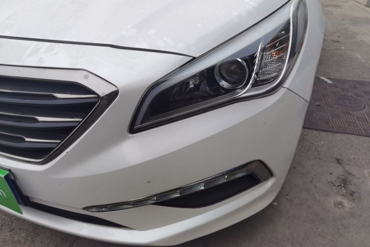 现代 索纳塔 2015款 1.6T GLS智能型局部细节36