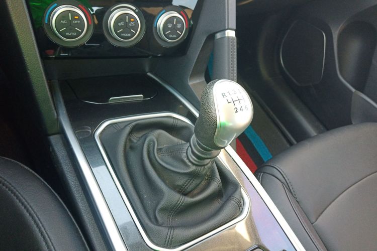 哈弗H6 2018款 红标 运动版 1.5T 手动两驱精英型中控内饰18