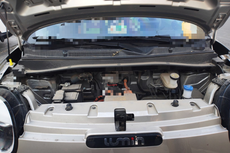 长安启源 长安Lumin 2024款 301km 橙风版局部细节24