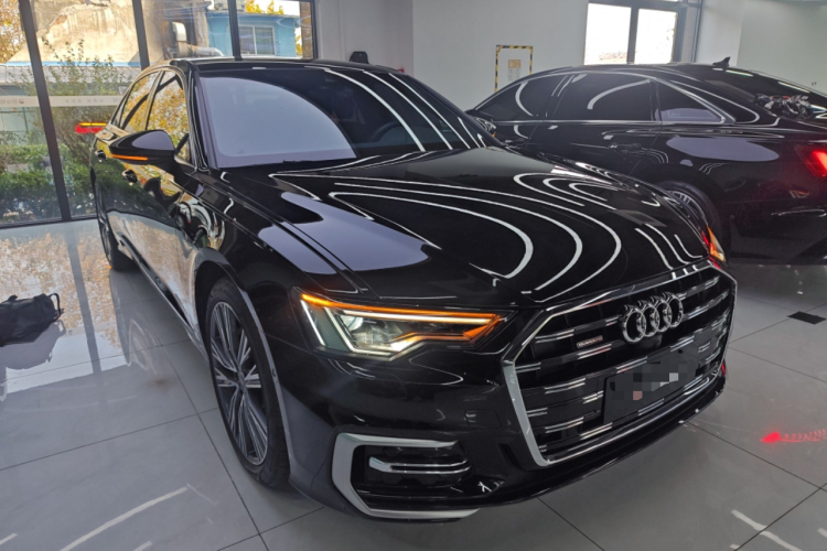 奥迪A6L 2024款 55 TFSI quattro 尊享动感型车身外观3