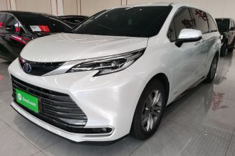 丰田 赛那SIENNA 2023款 2.5L混动 尊贵版