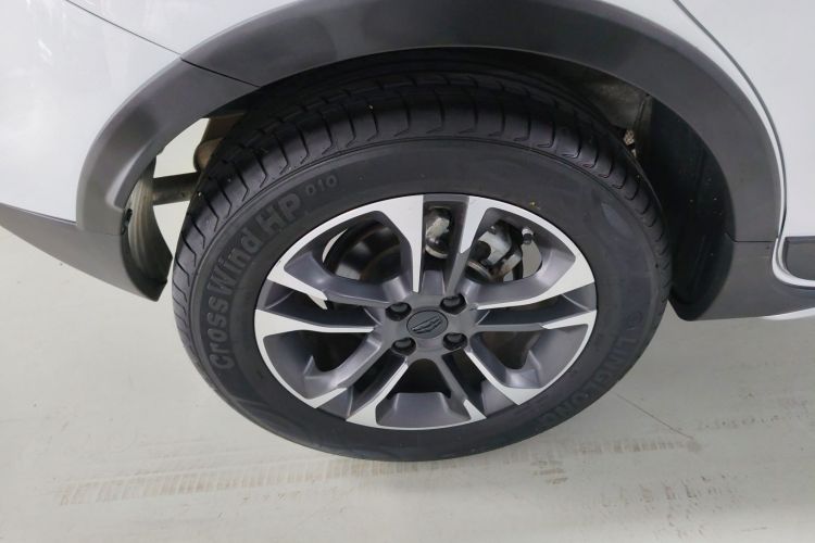 吉利汽车 远景X3 2019款 升级版 1.5L CVT精英型车身外观6008