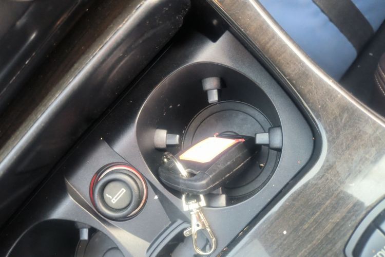 宝马5系 2014款 525Li 豪华设计套装中控内饰11