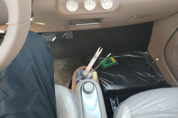 五菱汽车 宏光MINIEV 2025款 四门版 进阶款中控内饰18