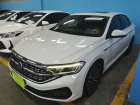 大众 速腾 2023款 200TSI 手动飞越版