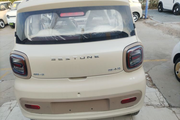 奔腾小马 2026款 222km 萌趣马 Plus车身外观6004