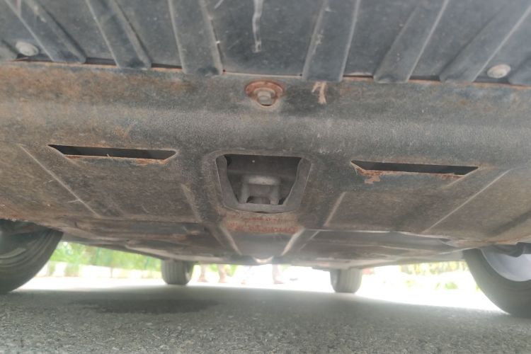 长安 逸动 2021款 PLUS 蓝鲸NE 1.4T GDI DCT旗舰型局部细节9005