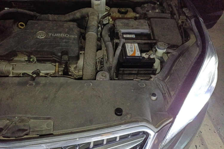 别克 昂科威 2018款 20T 两驱豪华型局部细节9004