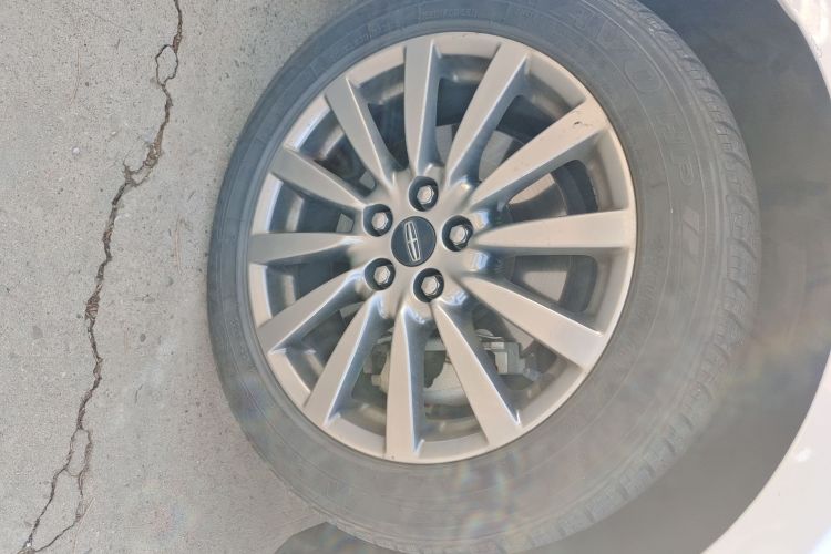 林肯MKZ 2018款 2.0T 尊享版车身外观10