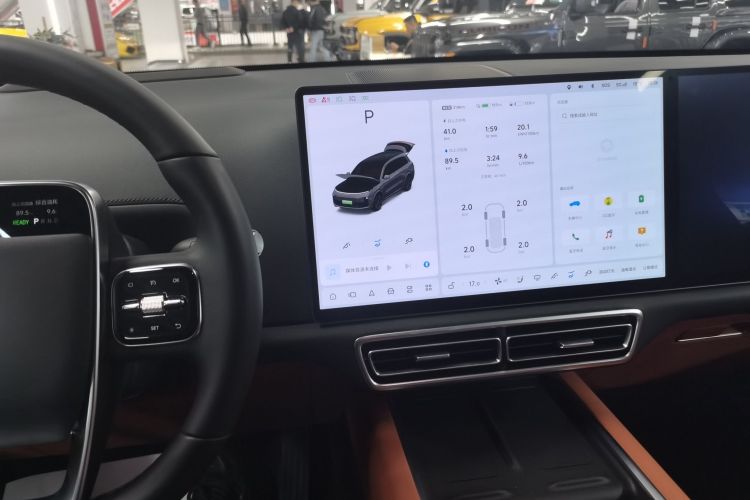 理想汽车 理想L9 2025款 Pro 智能焕新版中控内饰14