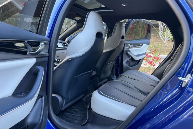 比亚迪 秦PLUS 2021款 DM-i 55KM 旗舰型中控内饰7004