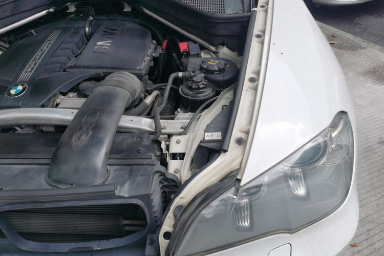 宝马X5(进口) 2013款 xDrive35i 领先型局部细节9006