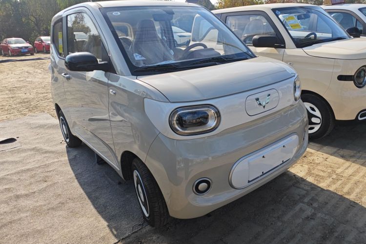 五菱汽车 宏光MINIEV 2024款 第三代 215km 青春版车身外观6002