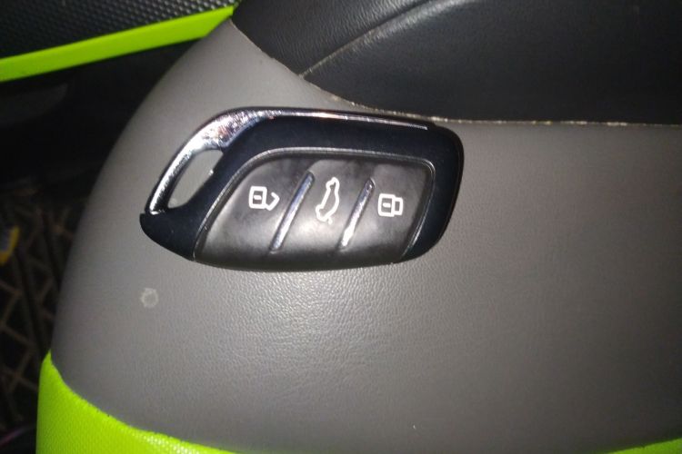 荣威 科莱威CLEVER 2021款 302km卓越版中控内饰11