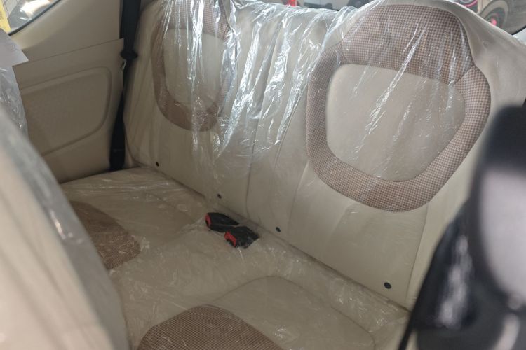 五菱汽车 宏光MINIEV 2024款 第三代 215km 青春版中控内饰7004