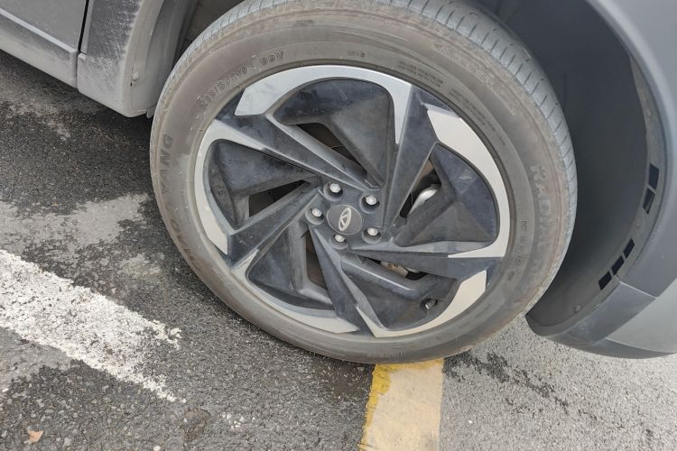 奇瑞 瑞虎7 C-DM 2025款 1.5T 120KM御车身外观10