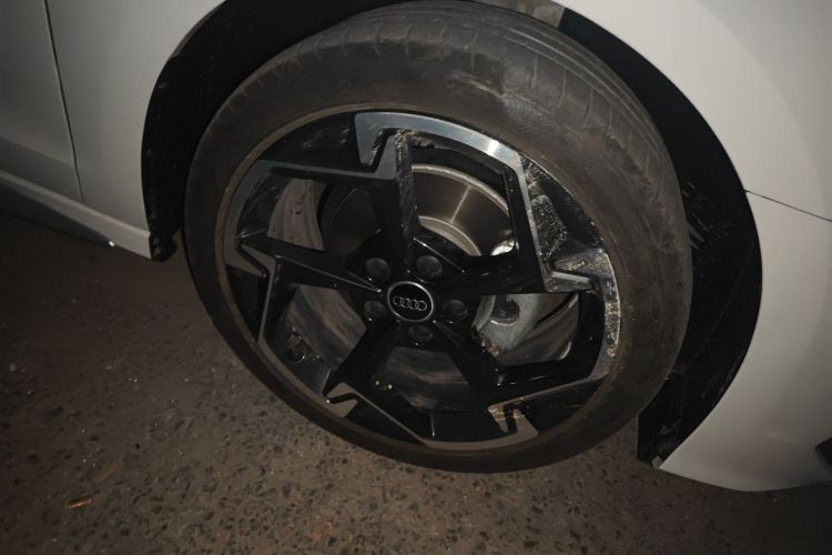 奥迪A3 2022款 Sportback 35 TFSI RS套件燃速型车身外观10