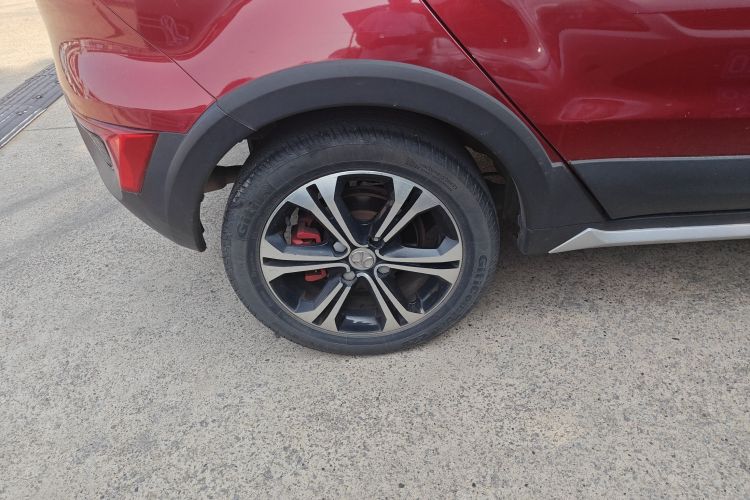 北京汽车 绅宝X25 2015款 1.5L 手动精英型车身外观6008