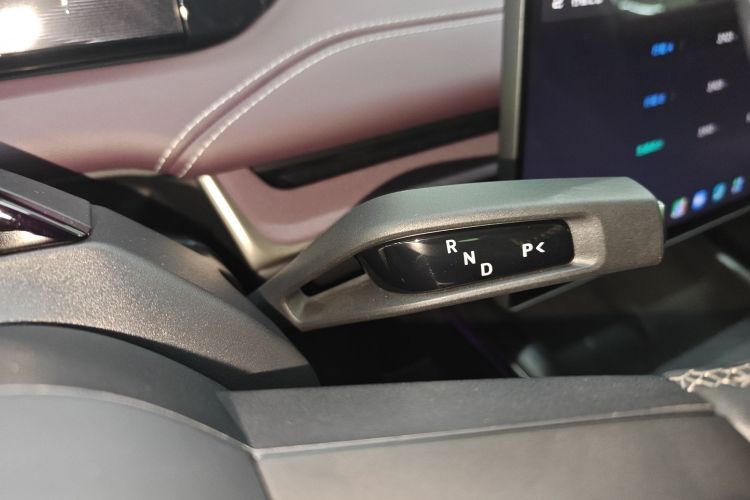 小米汽车 小米SU7 2024款 后驱标准创始版局部细节18