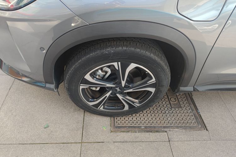 小鹏G3 2020款 520 智享版车身外观6007