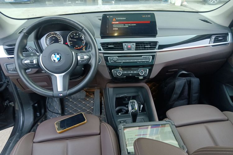 宝马X1 2022款 sDrive25Li 领先型中控内饰12