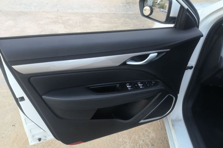 吉利汽车 帝豪 2020款 1.5L CVT豪华型中控内饰47