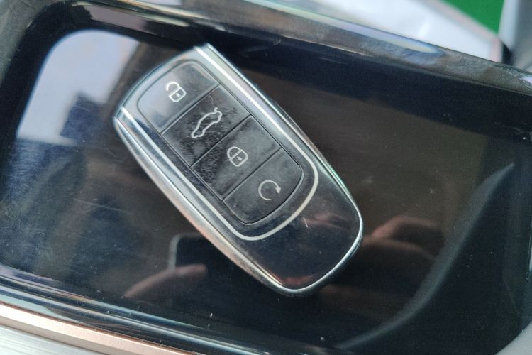 奇瑞 艾瑞泽5 PLUS 2021款 小AI 1.5T CVT智PLUS中控内饰11