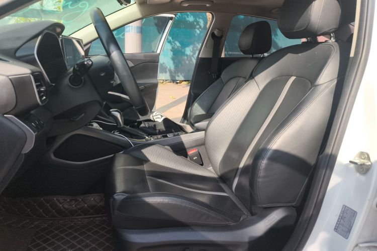 现代 菲斯塔 2019款 280TGDi 智速版 国V中控内饰19