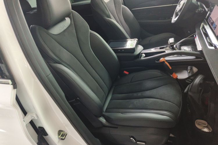 吉利汽车 星越L 2024款 2.0TD 高功自动两驱天际版局部细节41