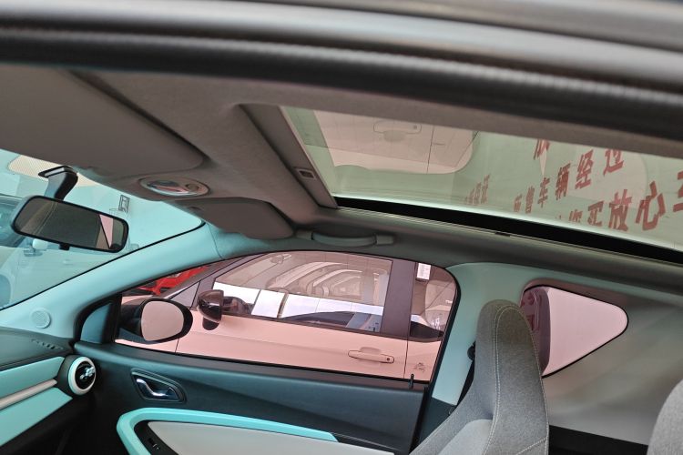 奇瑞 小蚂蚁 2021款 15万蚁粉款 蚁炫版 三元锂中控内饰22