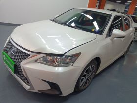 雷克萨斯CT 2020款 CT200h 精英版 单色