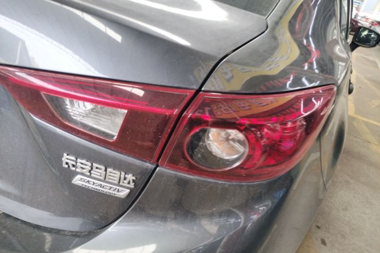 马自达3 昂克赛拉 2017款 三厢 1.5L 自动舒适型 国V车身外观6006