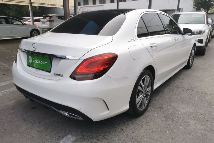 奔驰C级 2021款 C 200 L 时尚型运动版车身外观7