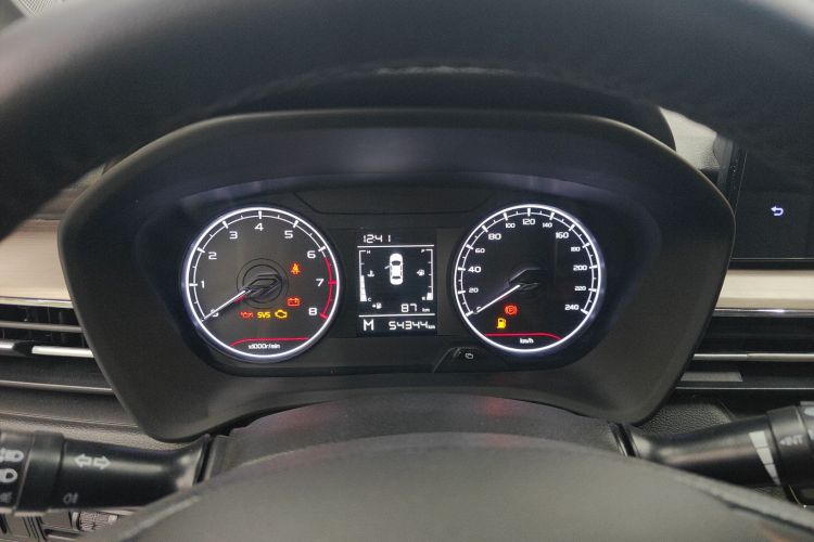 吉利汽车 远景X3 2021款 PRO 1.5L 手动精英型中控内饰14