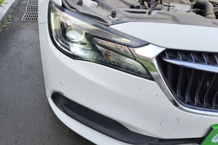 别克GL6 2019款 18T 6座互联尊贵型 国VI车身外观6006