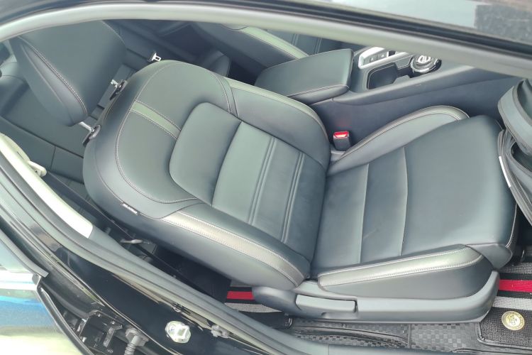 日产 轩逸 2023款 改款 1.6L CVT悦享版局部细节41