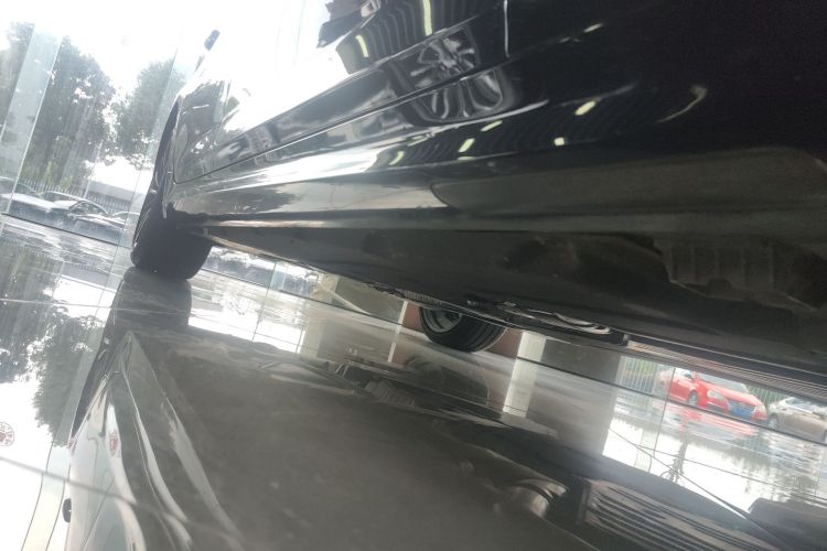 宝马5系 2023款 530Li 领先型 M运动套装局部细节9001