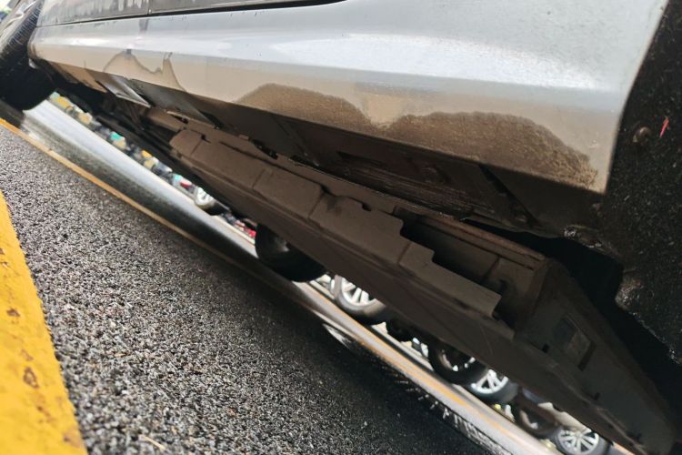 比亚迪 秦PLUS 2021款 DM-i 120KM 尊贵型局部细节9002