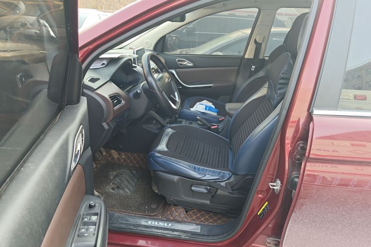 比速汽车 比速T5 2017款 1.5T 手动舒适型中控内饰7003