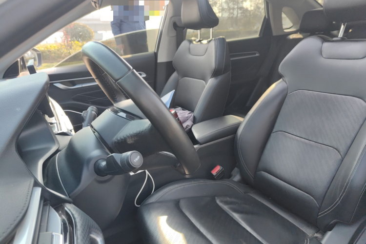 吉利汽车 帝豪 2023款 第4代冠军版 1.5L CVT豪华型中控内饰19