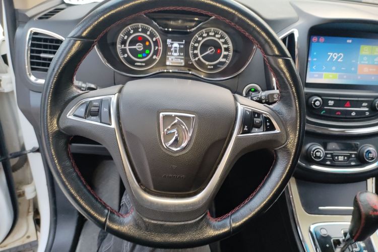 宝骏560 2016款 1.8L iAMT豪华型中控内饰13