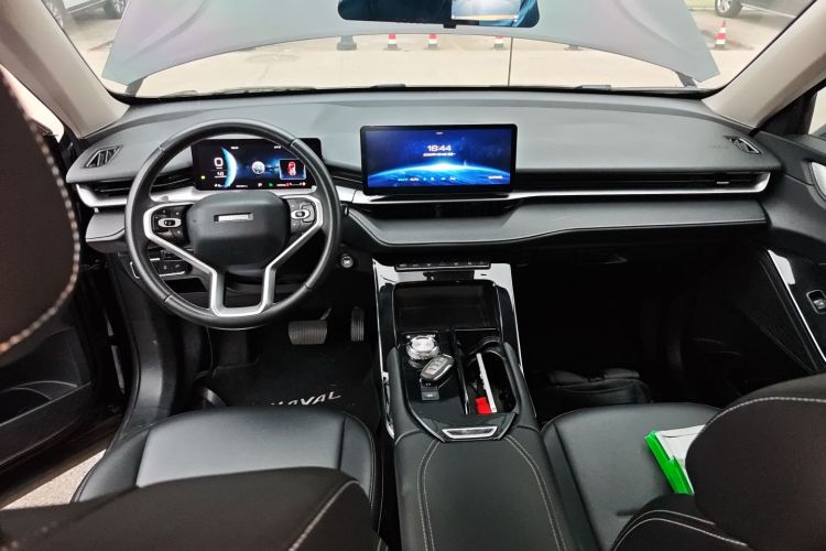 哈弗H6 2021款 第三代 1.5T 自动两驱Pro中控内饰12