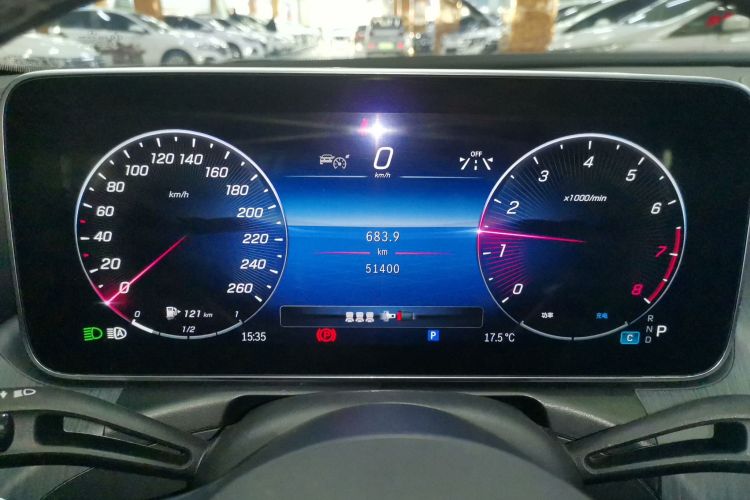 奔驰C级 2023款 改款 C 200 L 运动版中控内饰14