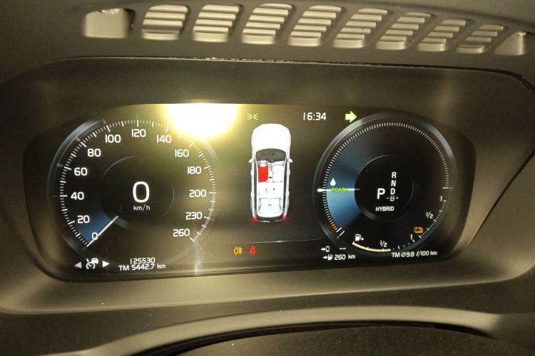 沃尔沃XC90新能源 2021款 E驱混动 T8 智尊豪华版 7座中控内饰14